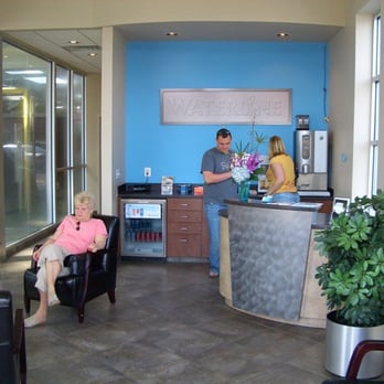 Water Line Auto Spa - Comfortable Lobby with Starbucks Coffee - Car Wash Near Me - Glassboro, New Jersey
