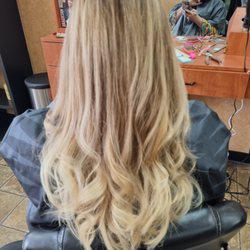 Emily Bloom - Bethel park salon