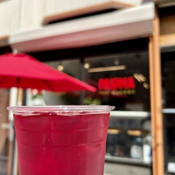 Paloma Coffee & Bakery - Iced hibiscus tea outside - Bakeries Near Me - Brooklyn, New York Paloma Coffee & Bakery - Iced hibiscus tea outside - Bakeries Near Me - Brooklyn, New York