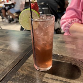 Odeh’s Mediterranean Kitchen - Raspberry Tom collins - Mediterranean Near Me - High Point, North Carolina