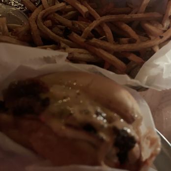 Lowboy - Close up of satisfying comfort food - Cocktail Bars Near Me - Los Angeles, California