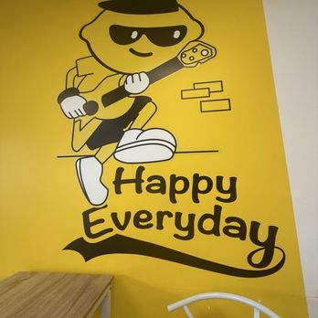 Happy Lemon - Mural inside - Bubble Tea Near Me - Vacaville, California