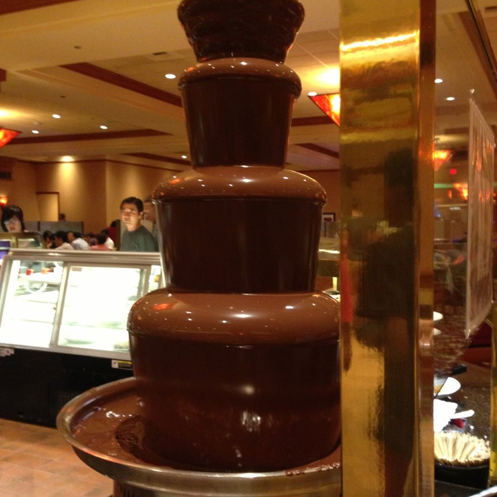 Falls Buffet - Chocolate fountain - Buffets Near Me - Snoqualmie, Washington