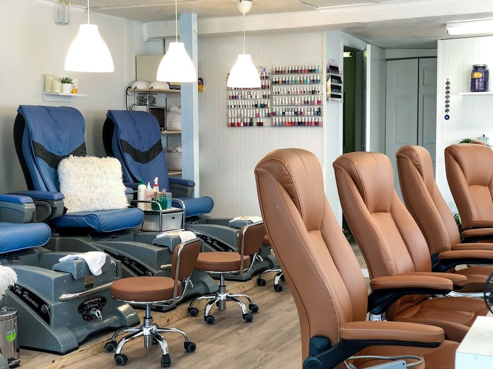 GOLDEN TOUCH NAILS Updated May 2024 15 Photos 78 N Main St, East