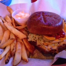 Thirsty's - Bull burger. Looks great.