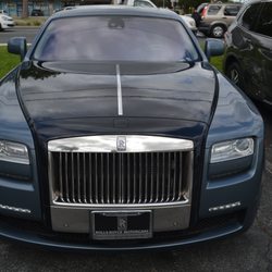 VMS Auto Collision Center - Finished result. Hood professionally refinished to create a seamless factory-style two-tone appearance.