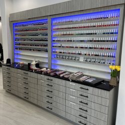 QB Nails & Lounge 2