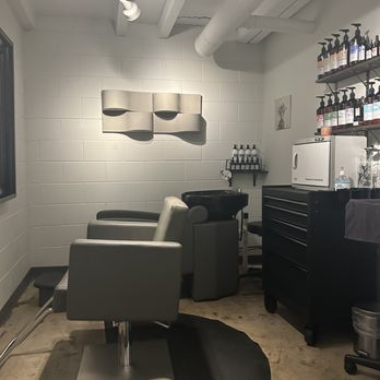 BBC Nashville - Service room - Hair Salons Near Me - Nashville, Tennessee BBC Nashville - Service room - Hair Salons Near Me - Nashville, Tennessee