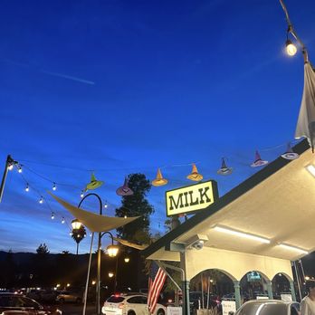 Meadowlark Dairy - Ice Cream & Frozen Yogurt Near Me - Pleasanton, California