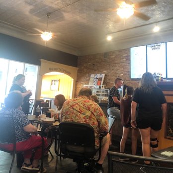 Justitia’s - A little busy on Memorial day 2023... came for som biscuits n gravy.. - Coffee & Tea Near Me - Belleville, Illinois