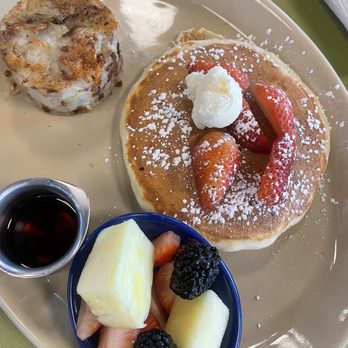 Snooze, an A.M. Eatery - Kid's pancakes - Breakfast & Brunch Near Me - Kyle, Texas