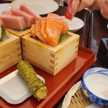 Waraku - Izakaya Near Me - Torrance, California