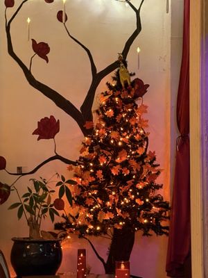 Room for Friends ... a wine bar! by null