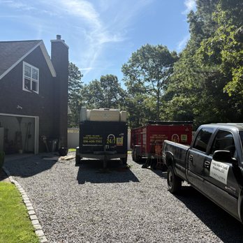 Long Island Junk Removal - East Quogue house clean out - Junk Removal & Hauling Near Me - Medford, New York Long Island Junk Removal - East Quogue house clean out - Junk Removal & Hauling Near Me - Medford, New York