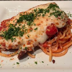Milano Restaurant - Parmigiana di Pollo
