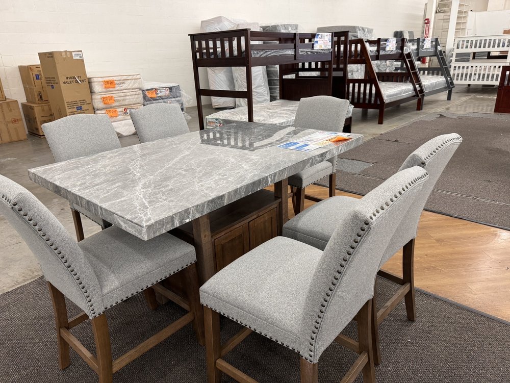 OVERSTOCK FURNITURE & MATTRESS Updated October 2024 10 Photos 216