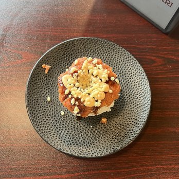 Poke Burri Charleston - Spicy Tuna Donut - Poke Near Me - Charleston, South Carolina Poke Burri Charleston - Spicy Tuna Donut - Poke Near Me - Charleston, South Carolina