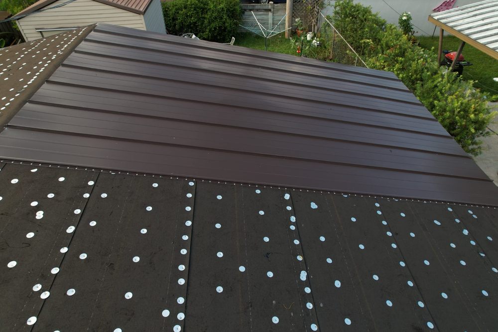 Slide of Kingsman Roofing