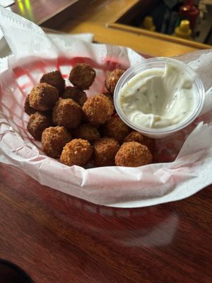 Goldyburgers by null