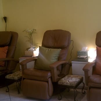 Sunflowers Nails - Comfy and clean. - Nail Salons Near Me - San Francisco, California Sunflowers Nails - Comfy and clean. - Nail Salons Near Me - San Francisco, California