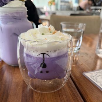 Lapisara Eatery - Hot UBE Latte - Breakfast & Brunch Near Me - San Francisco, California