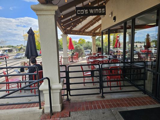 CD's Wings - Westminster by null