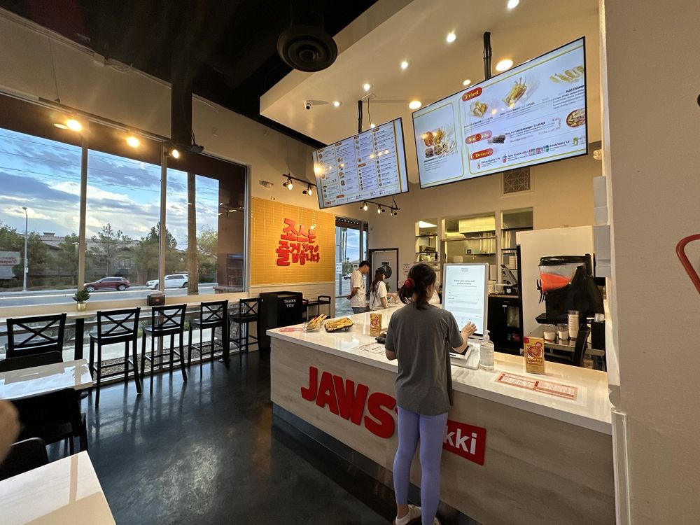 Jaws Topokki - Photo 2