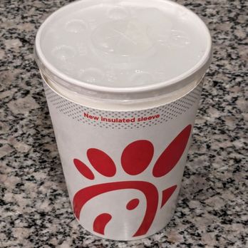 Chick-fil-A - Water cup - Fast Food Near Me - Long Beach, California Chick-fil-A - Water cup - Fast Food Near Me - Long Beach, California