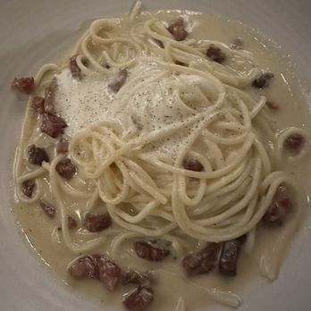 OLIVIA - Cacio e Pepe with guanciale - Italian Near Me - Tampa, Florida OLIVIA - Cacio e Pepe with guanciale - Italian Near Me - Tampa, Florida