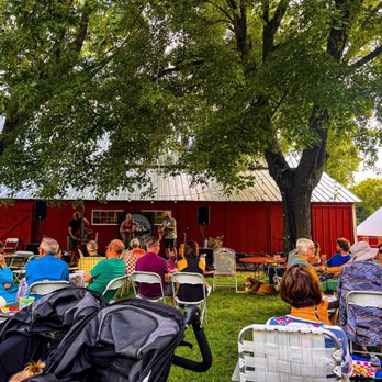Squash Blossom Farm - Pizza Near Me - Oronoco, Minnesota