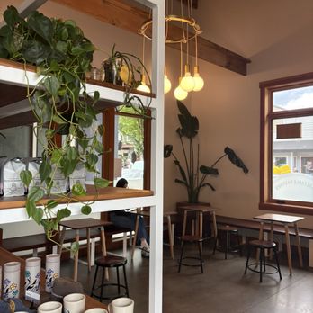 Good Coffee - Coffee Roasteries Near Me - Troutdale, Oregon