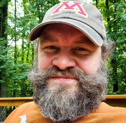 The Green Cross by null