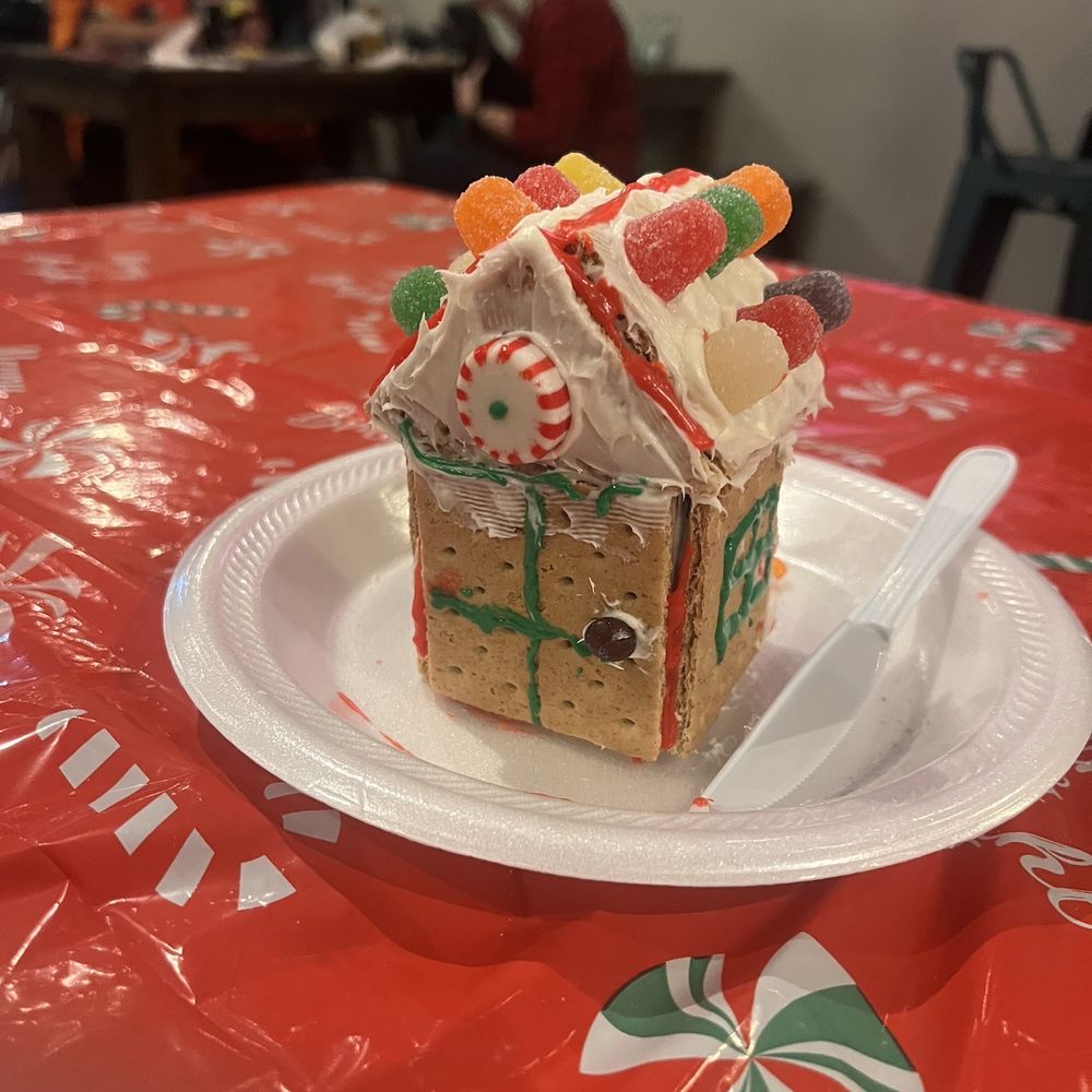 9 Zero Pour - Gingerbread Masterpiece!! - Beer Bar Near Me - Jacksonville, Florida