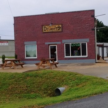 Creator Delights - Front view - Candy Stores Near Me - Bolivar, Missouri