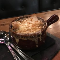 L'Estaminet - Onion soup