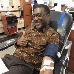 South Texas Blood and Tissue Center - Donating for heroes in arms