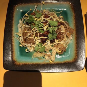 Reathrey Sekong - Student noodles with chicken - Cambodian Near Me - Phoenix, Arizona Reathrey Sekong - Student noodles with chicken - Cambodian Near Me - Phoenix, Arizona