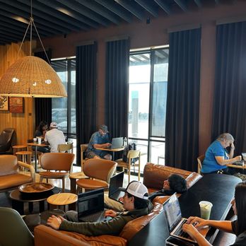 Starbucks - Café seating - Coffee & Tea Near Me - Houston, Texas Starbucks - Café seating - Coffee & Tea Near Me - Houston, Texas