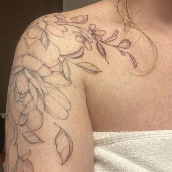 White Fox Tattoo Studio - Tattoo Near Me - Tampa, Florida White Fox Tattoo Studio - Tattoo Near Me - Tampa, Florida
