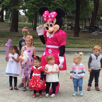 JLO Magic & Entertainment - Birthday girl got a visit from Minnie! - Balloon Services Near Me - Lacey, Washington JLO Magic & Entertainment - Birthday girl got a visit from Minnie! - Balloon Services Near Me - Lacey, Washington
