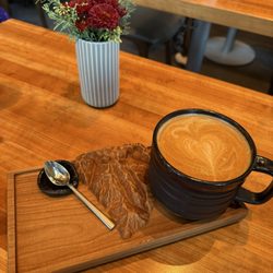 Kicking Horse Café - Latte