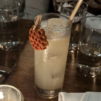 The Warren - All shook up cocktail - Gastropubs Near Me - New York, New York