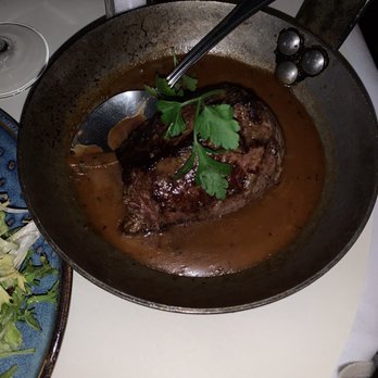 Le Campanella - Steak with the best peppercorn sauce. Ever. - French Near Me - Paris, 75 Le Campanella - Steak with the best peppercorn sauce. Ever. - French Near Me - Paris, 75