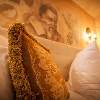 Hotel Colosseo - Juniorsuite "Galileo Galilei" Hotel "Colosseo" Europa-Park - Hotels Near Me - Rust, BW Hotel Colosseo - Juniorsuite "Galileo Galilei" Hotel "Colosseo" Europa-Park - Hotels Near Me - Rust, BW