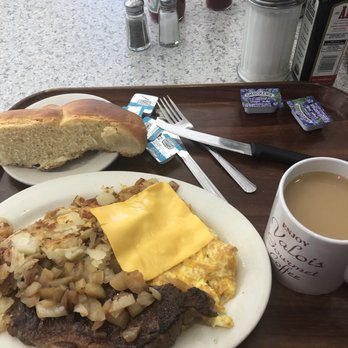 Valois - Steak and eggs with hash browns! - Breakfast & Brunch Near Me - Chicago, Illinois Valois - Steak and eggs with hash browns! - Breakfast & Brunch Near Me - Chicago, Illinois