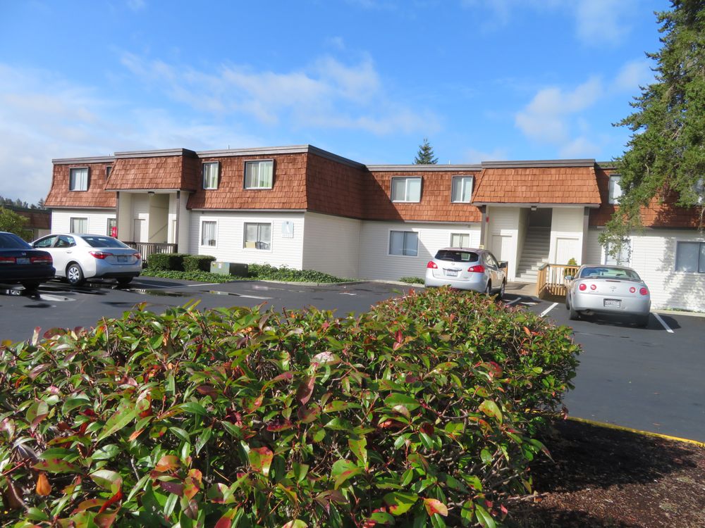 WOODLAND GREENS Updated September 2024 10 Photos 19801 50th Ave W