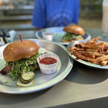 Rodeo Goat - Burgers Near Me - Plano, Texas Rodeo Goat - Burgers Near Me - Plano, Texas