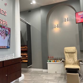 Miracles Nails & Spa - More chairs - Nail Salons Near Me - Las Vegas, Nevada Miracles Nails & Spa - More chairs - Nail Salons Near Me - Las Vegas, Nevada