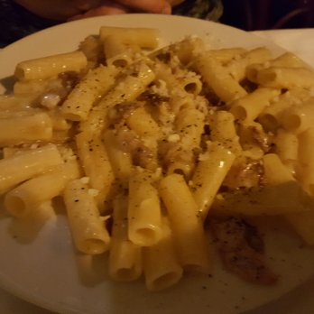 Maccheroni - Maccheroni with white wine, bacon and cheese - Roman Near Me - Rome, RM