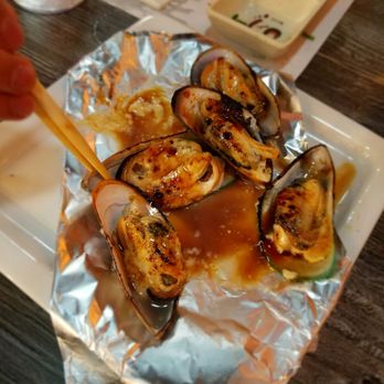 Sushi Pop - Baked mussels presentation, looked messy :T so they bake it, keep the foil, and put it on the plate and serve it? Hmm.. - Japanese Near Me - Fullerton, California Sushi Pop - Baked mussels presentation, looked messy :T so they bake it, keep the foil, and put it on the plate and serve it? Hmm.. - Japanese Near Me - Fullerton, California